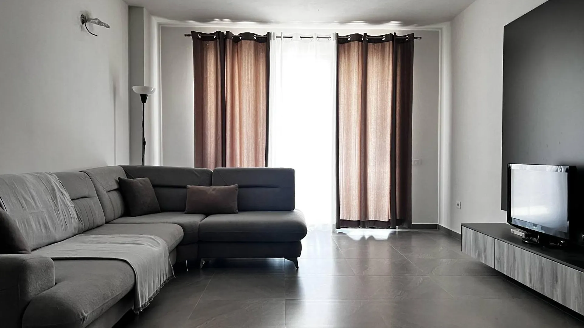 Dajana Apartments Sarandë Albánie