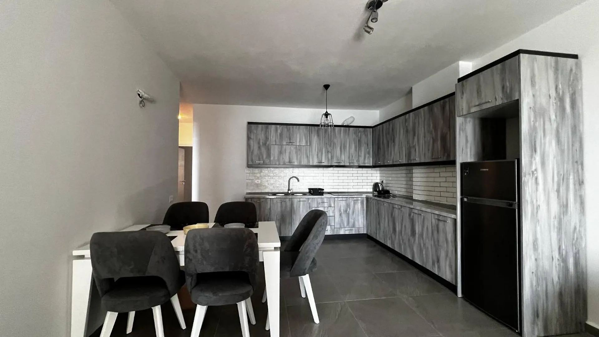 Dajana Apartments Sarande